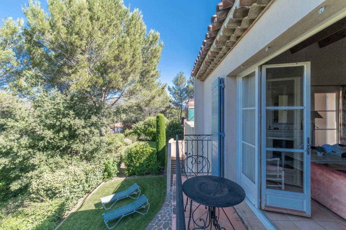 Balcon ou terrasse dans l'établissement Les Appartements et Maisons du Domaine de Saint Endréol Golf & Spa Resort