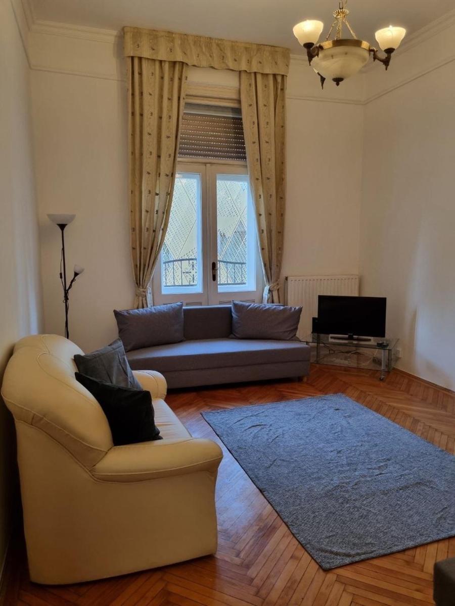 APEX APARTMENT - Housity