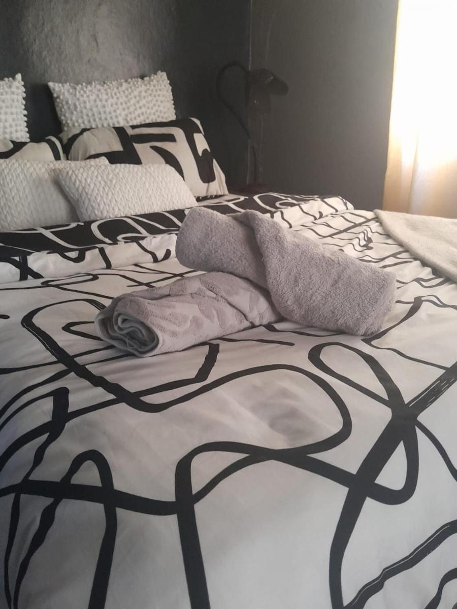 Imvunge Villa & Venue - Housity