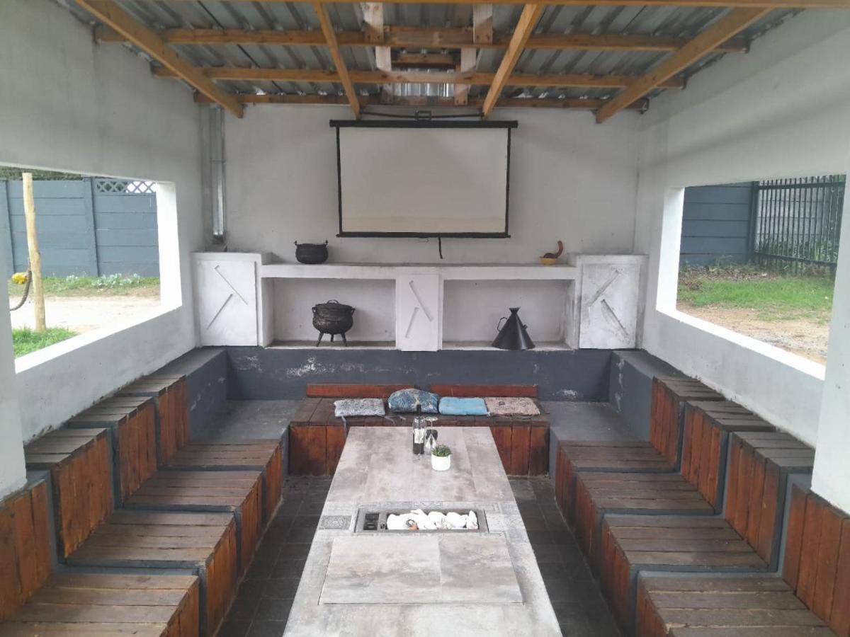 Imvunge Villa & Venue - Housity