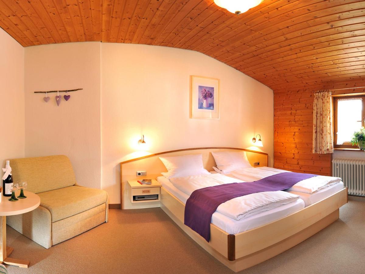Gästehaus Enzianhof Hotel Garni - Housity