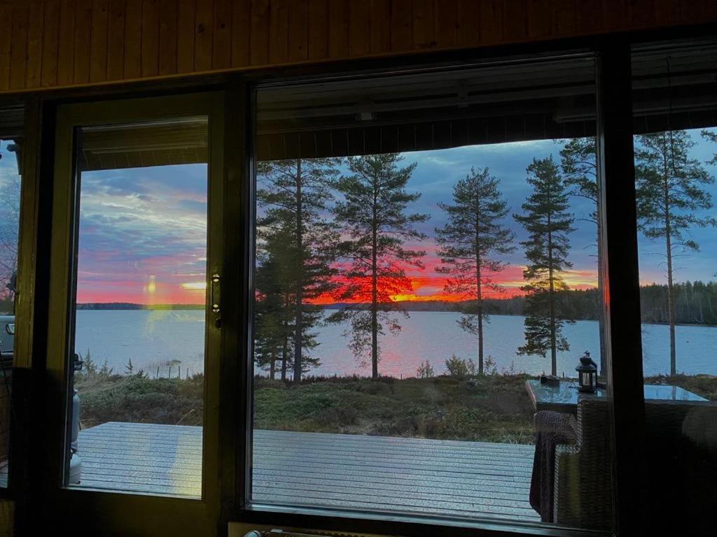 Peaceful holiday apartment with stunning lake view - Housity