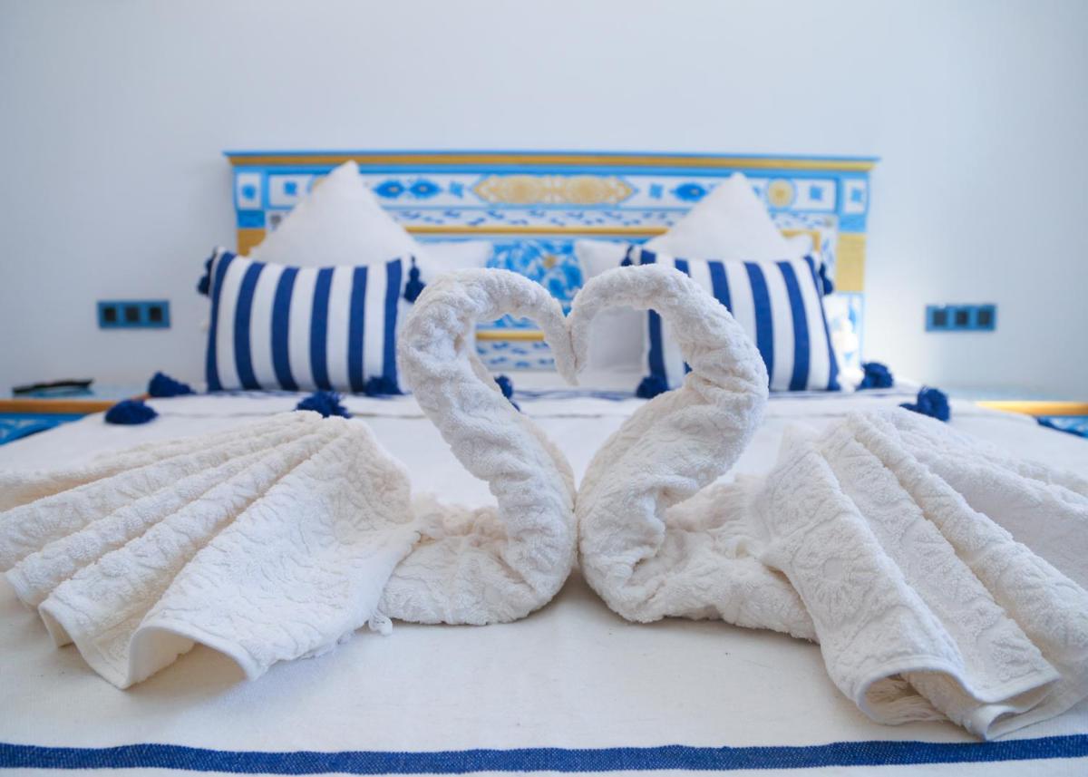 CASA BLUE PEARL - Housity