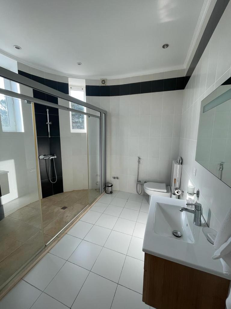 RETRO HOTEL - Housity
