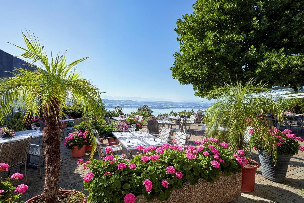 Le Mont-Vully - Hôtel Restaurant - Housity