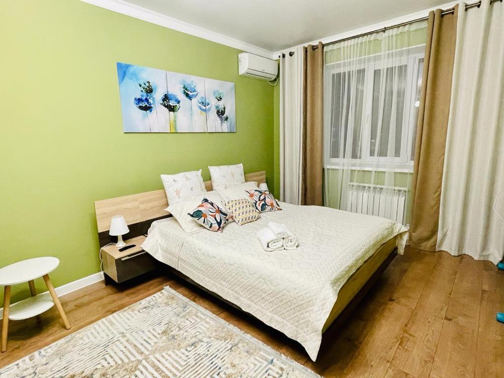 # 22 Яркая и уютная квартира MODERN - Housity