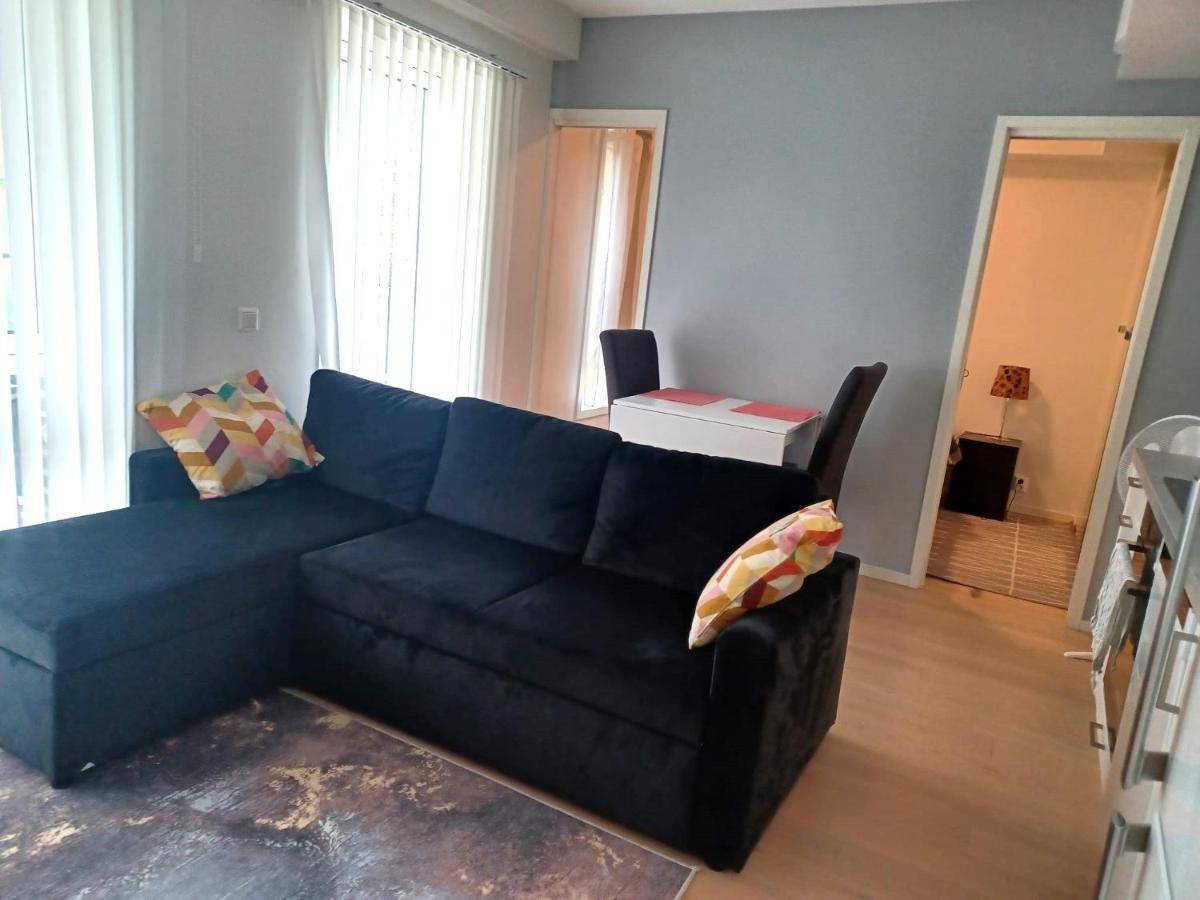 Scandpoint Apartment Fornebu Near Sea front with outdoor walk! - Housity