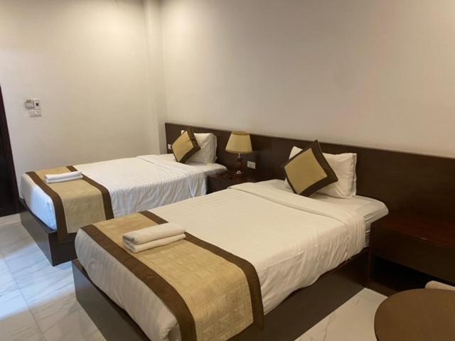 V V House - Housity