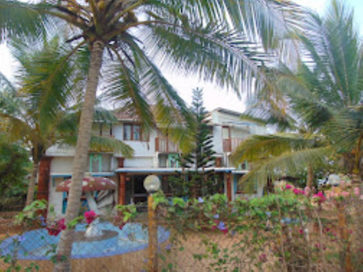 Mermaid Beach Resort Vengurla - Housity