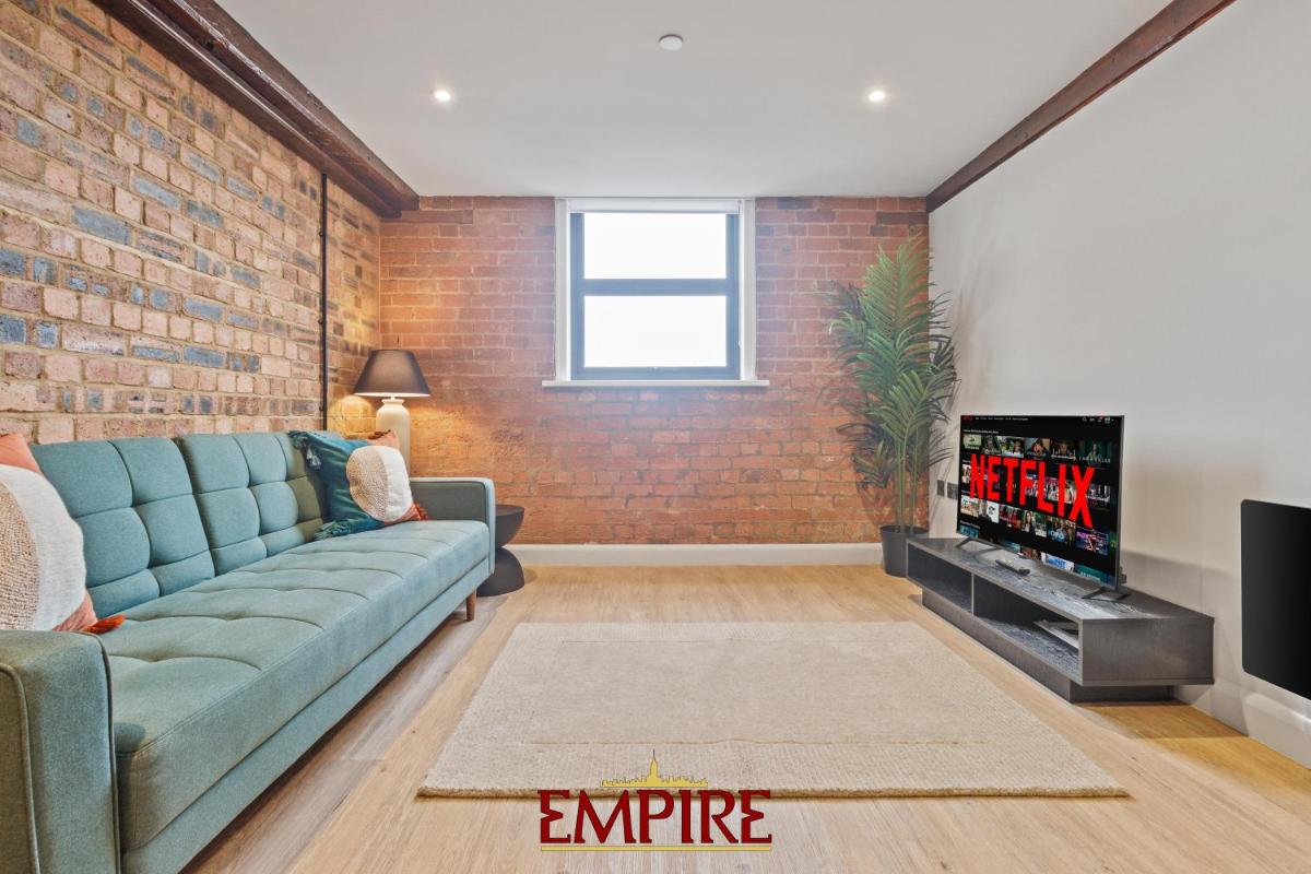 2-Bed Flat in Burton upon Trent near Wetmore Road - Housity