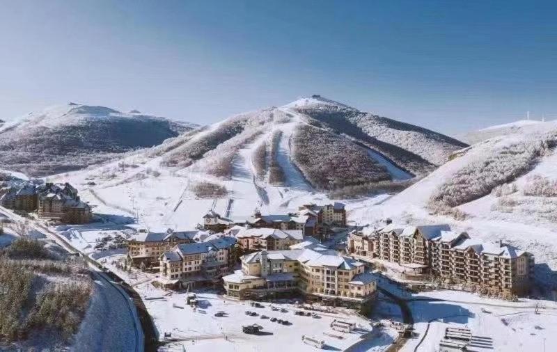 Ski and Suites at Thaiwoo Resort 逅雪套房民宿 - Housity