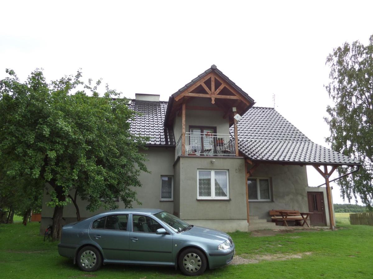 Gospodarstwo wiejskie u Zbyszka - Housity