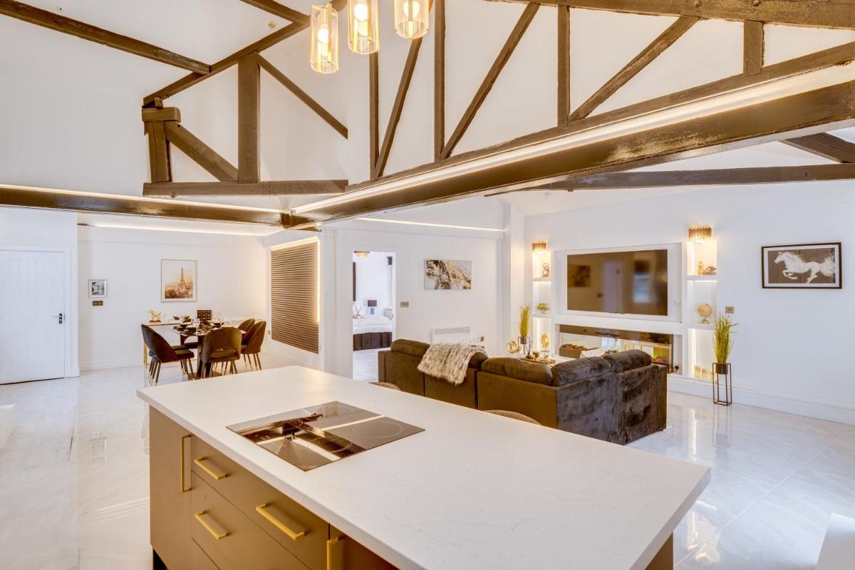Sky Way Apartments - Housity