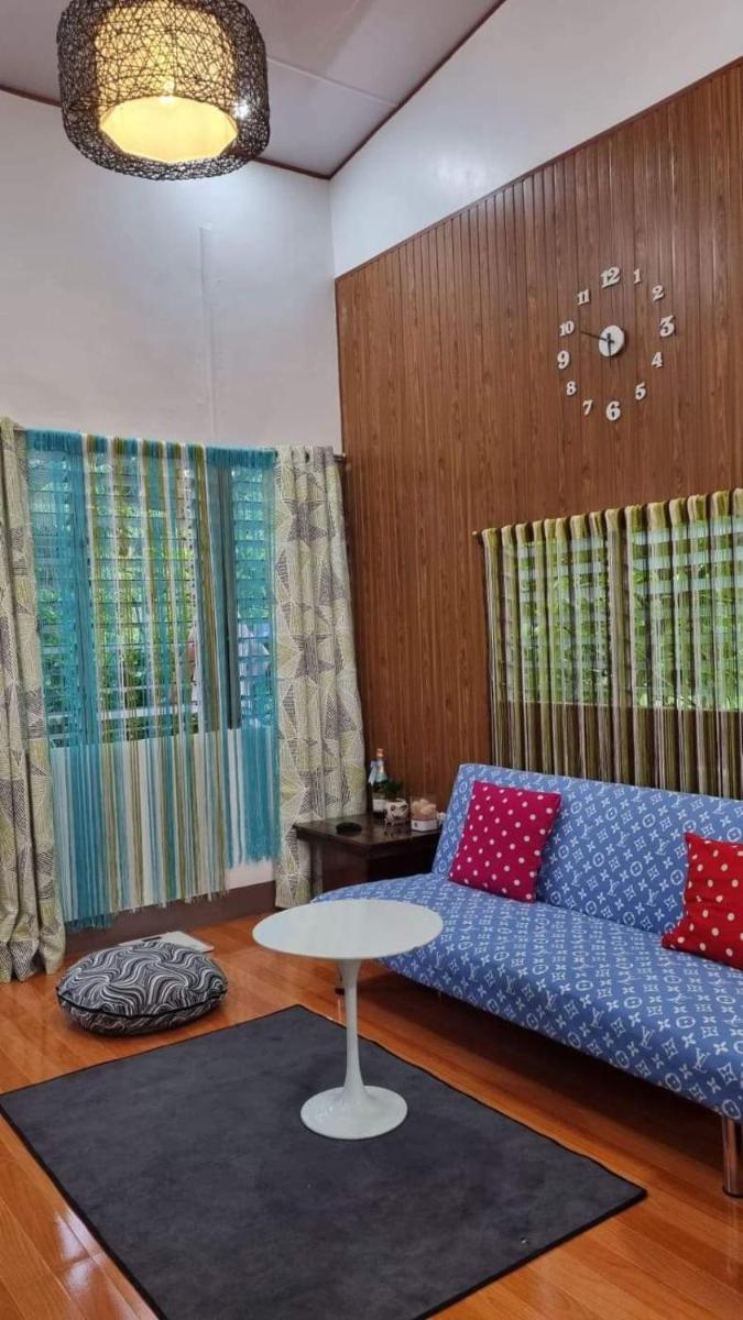 Daet Transient Tiny House staycation 2-6px - Housity