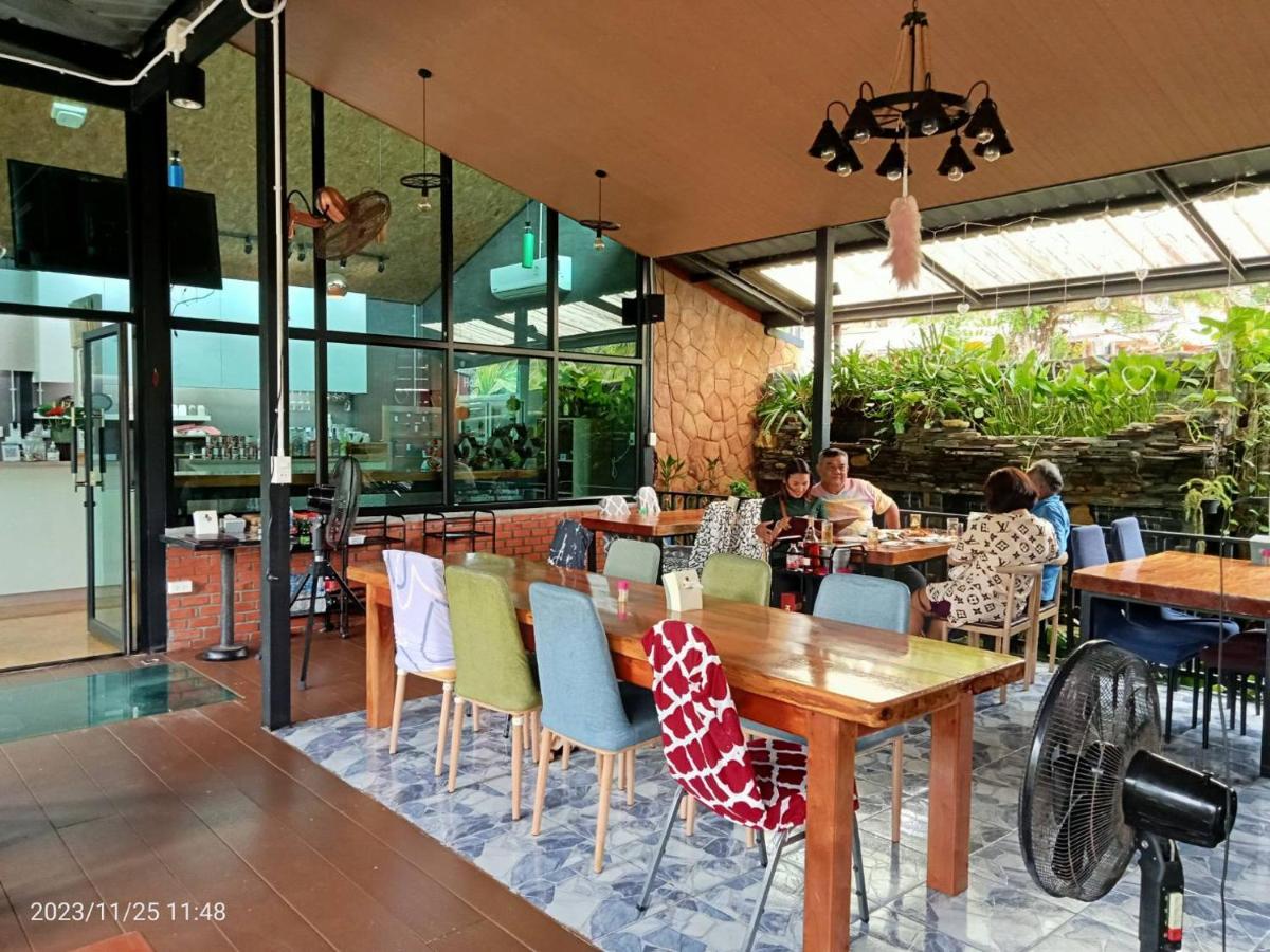 บีฮายฮิลล์ รีสอร์ต - Housity