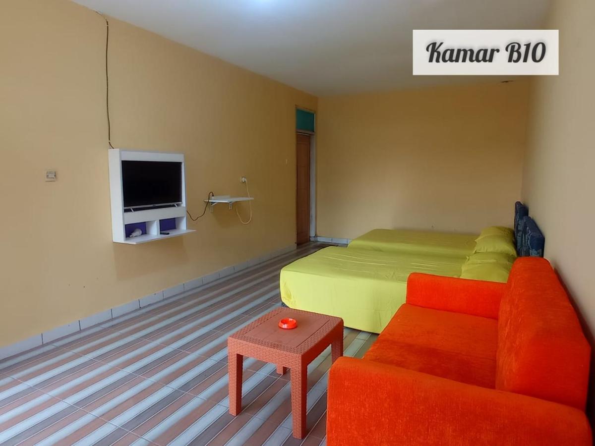 Hotel cikahuripan - Housity