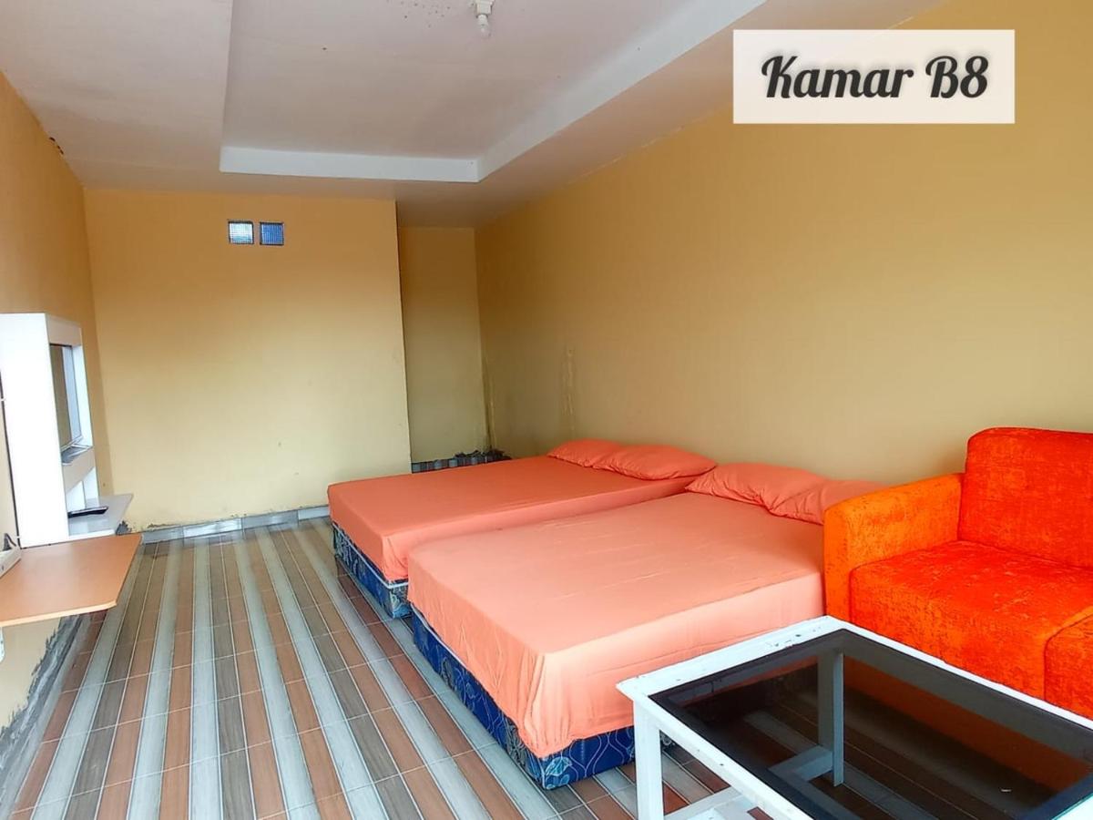 Hotel cikahuripan - Housity