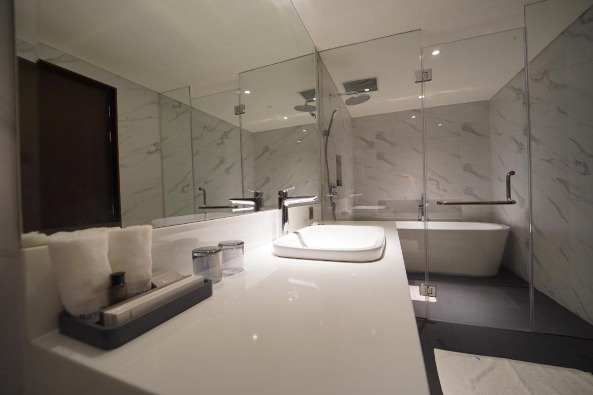 Bayprime Hotel - Housity