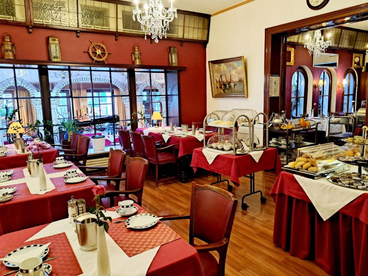 Hotel Columbus und Glamping - Housity