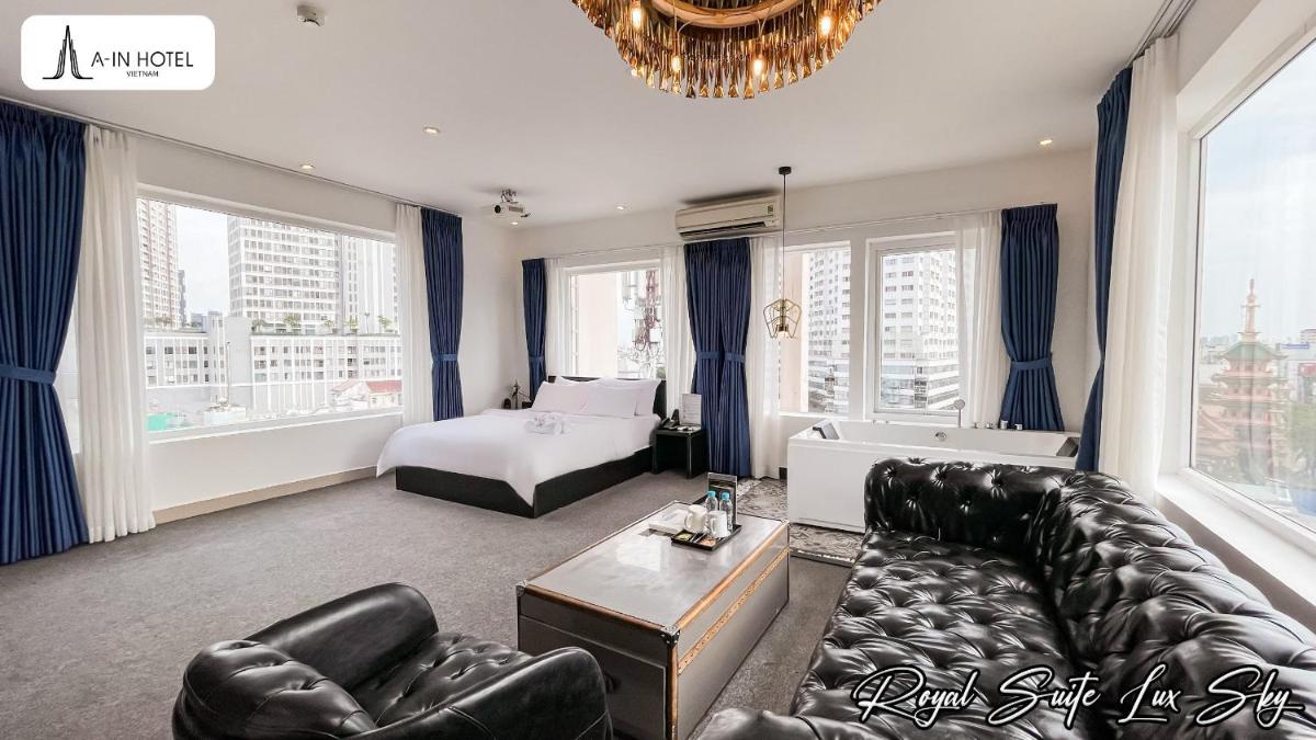 A In Hotel Riverside - Housity