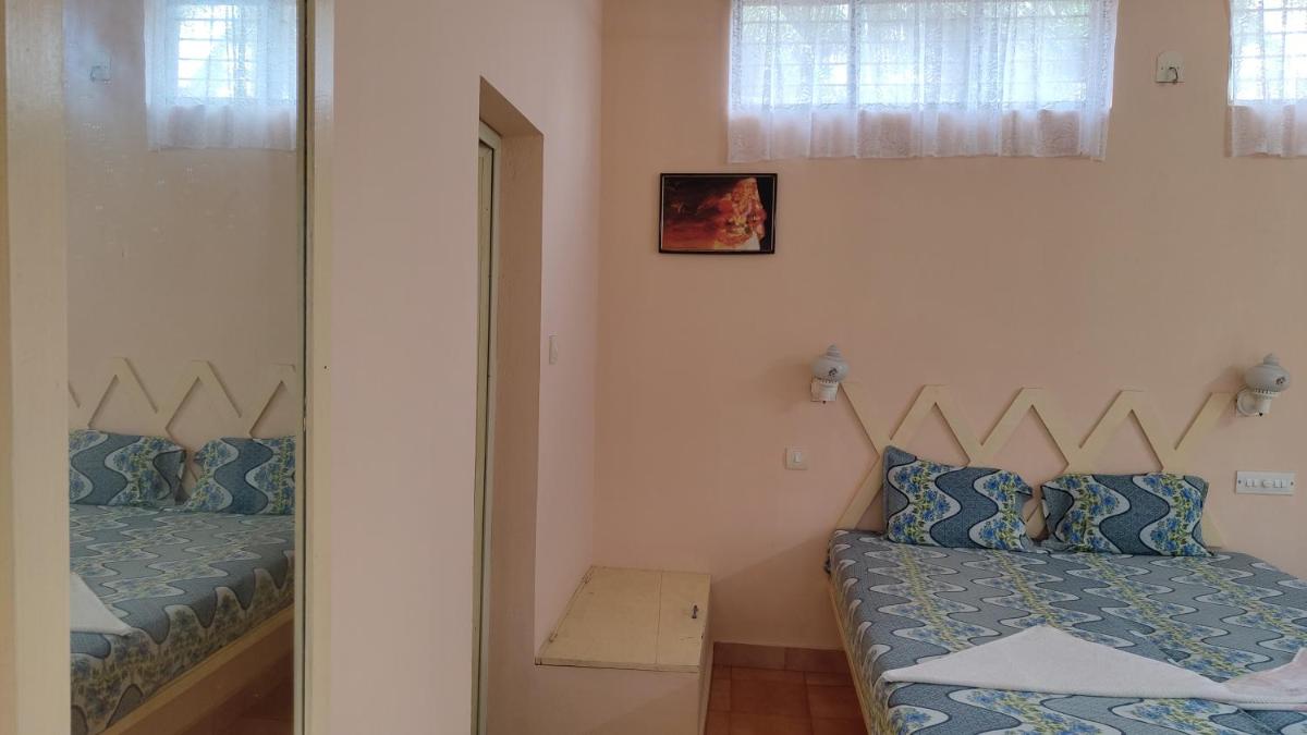 Hotel Greenland - Housity