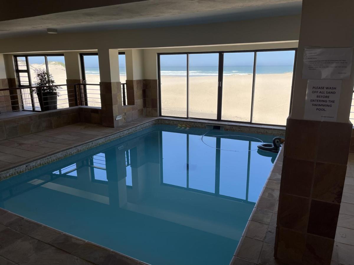 Paradise Beachfront Apartment - Housity
