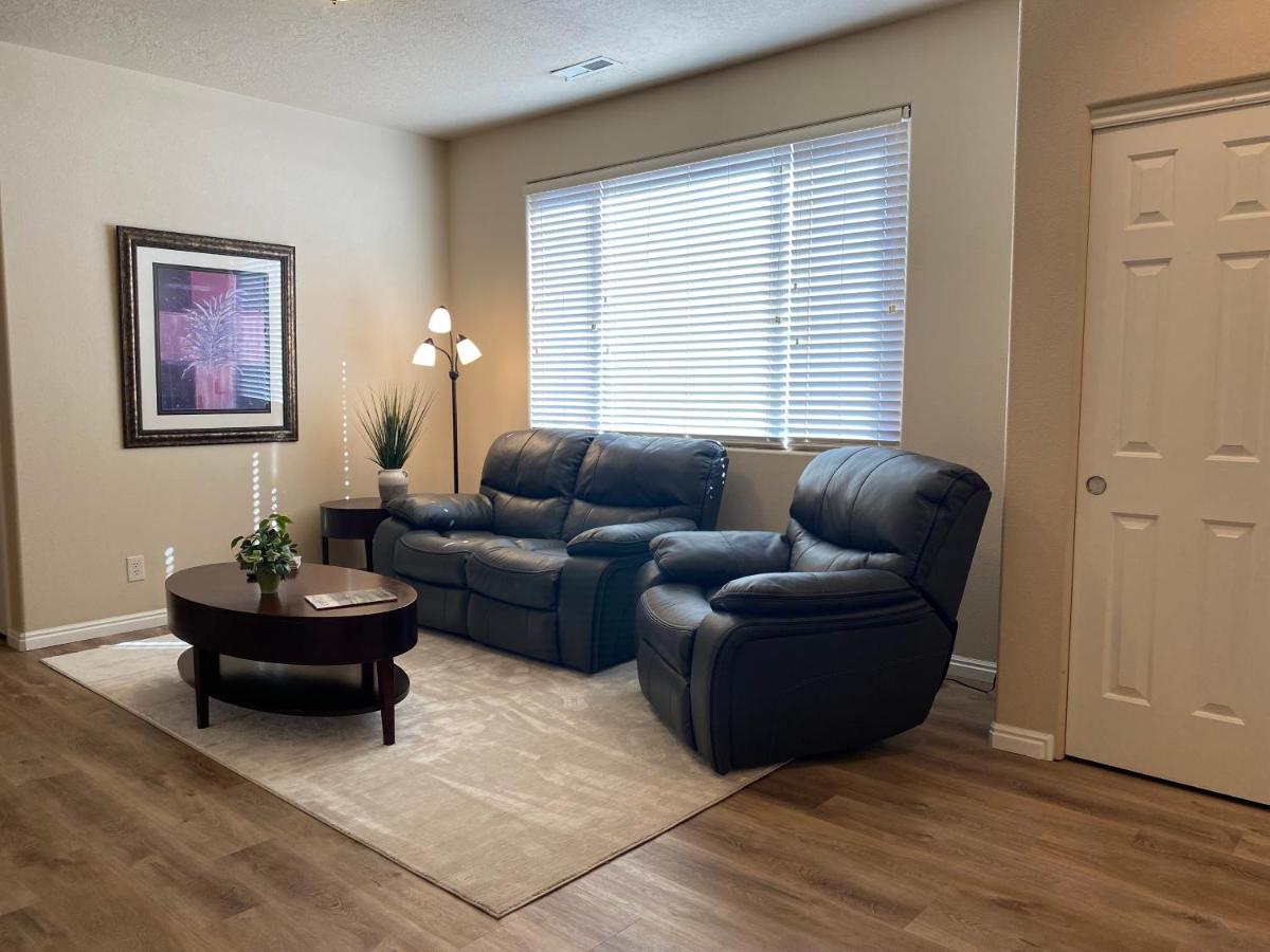 Luxurious Condo at the Springs by Cool Properties - Housity