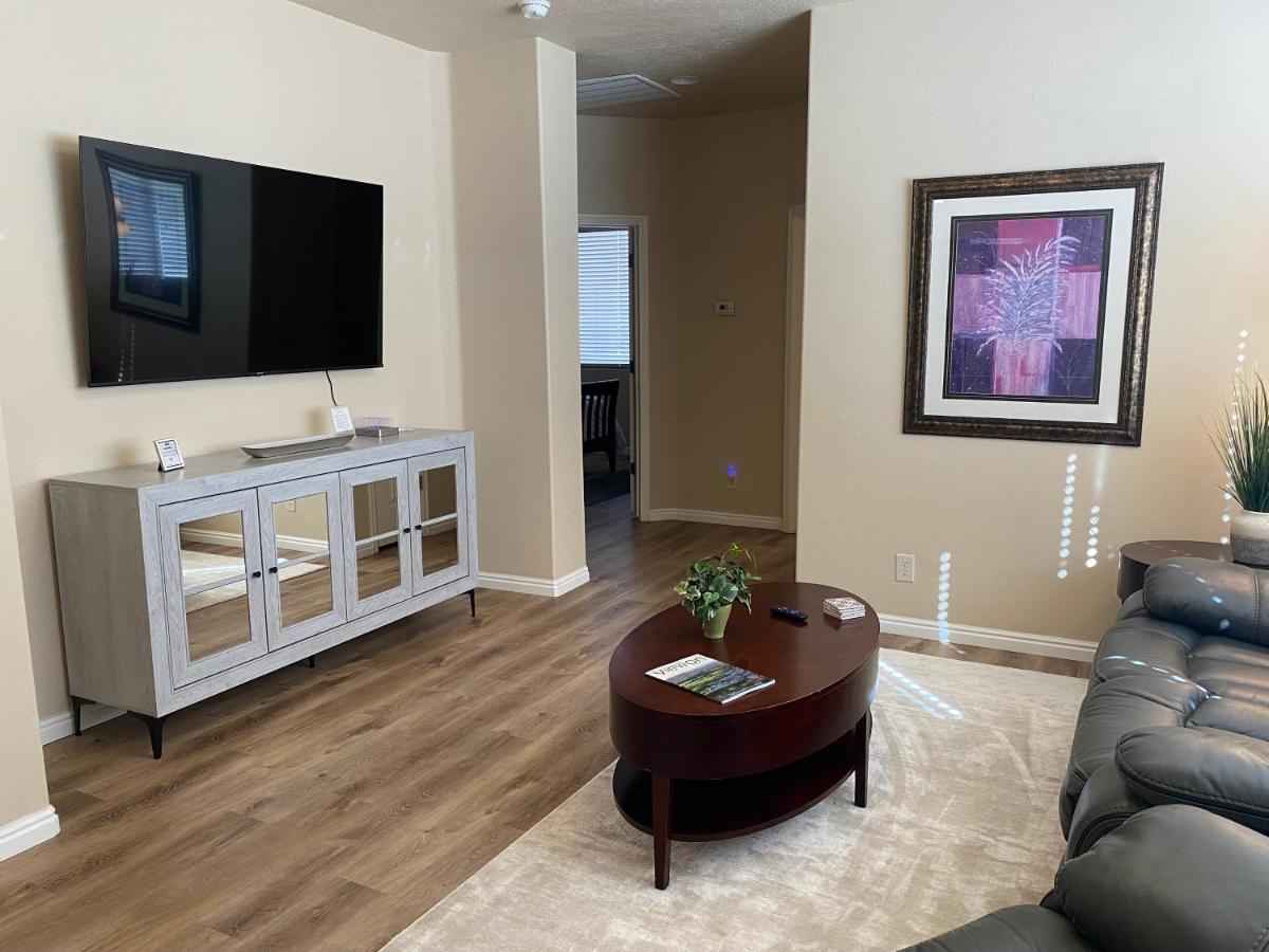 Luxurious Condo at the Springs by Cool Properties - Housity