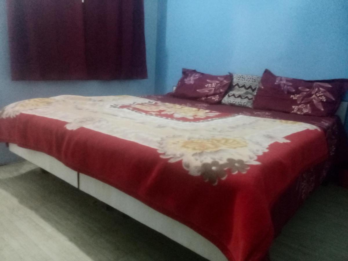 HOTEL HELIX -- RAJPURA -- Budget Rooms for Family, Couples, Solo Travellers - Housity