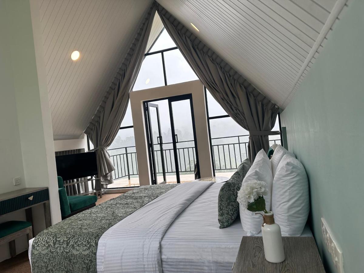 Hummingbird St.Clare Villas - Housity