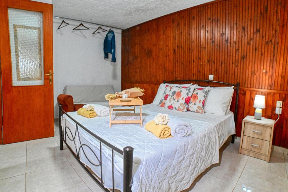 Kiki's House near Falassarna and Balos - Housity