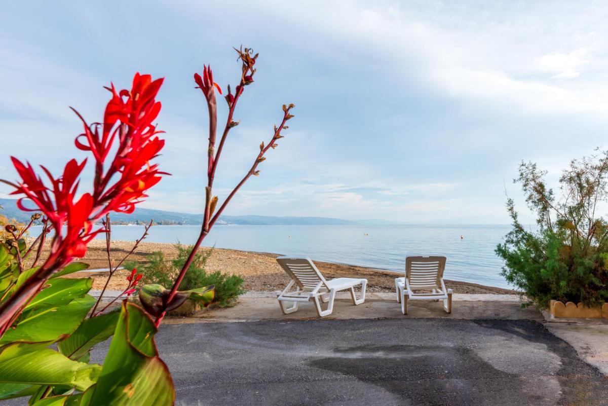 The Sea Front Fisherman’s house - Housity
