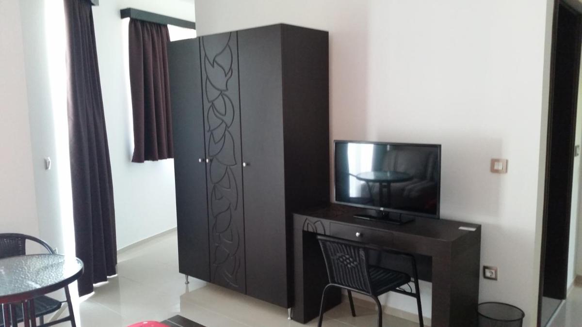 Villa Maria - Housity