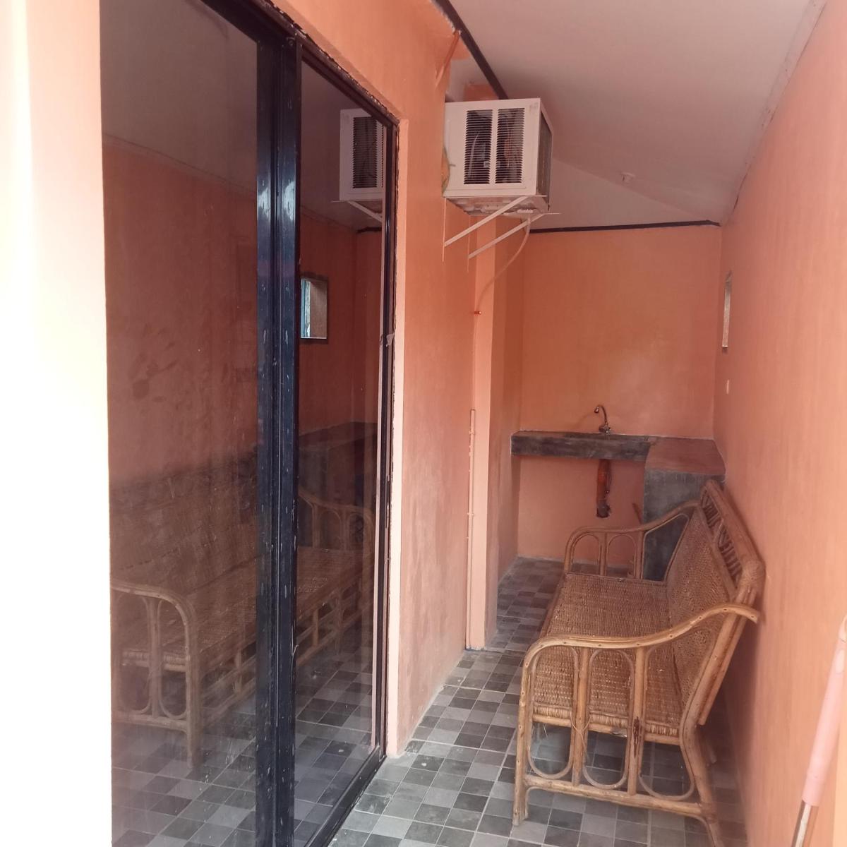 JANHOUR PLACE - Housity