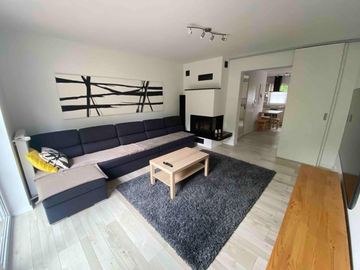 Kleine schöne Doppelhaushälfte - Housity