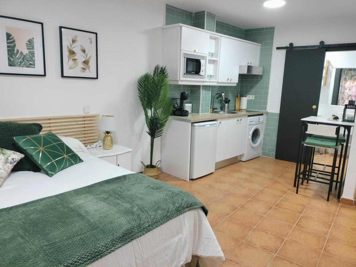 Hotel Apartamentos Atrium Centro Histórico - Hizvo