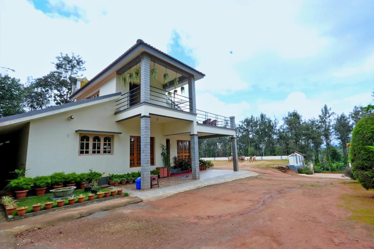 Kodebailu Homestay - 3BH Full Villa, Home Food, Coffee Estate - Hizvo