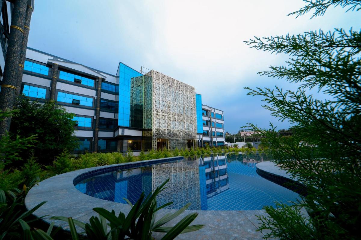 Hotel CN Windsor Chikmagaluru - Housity