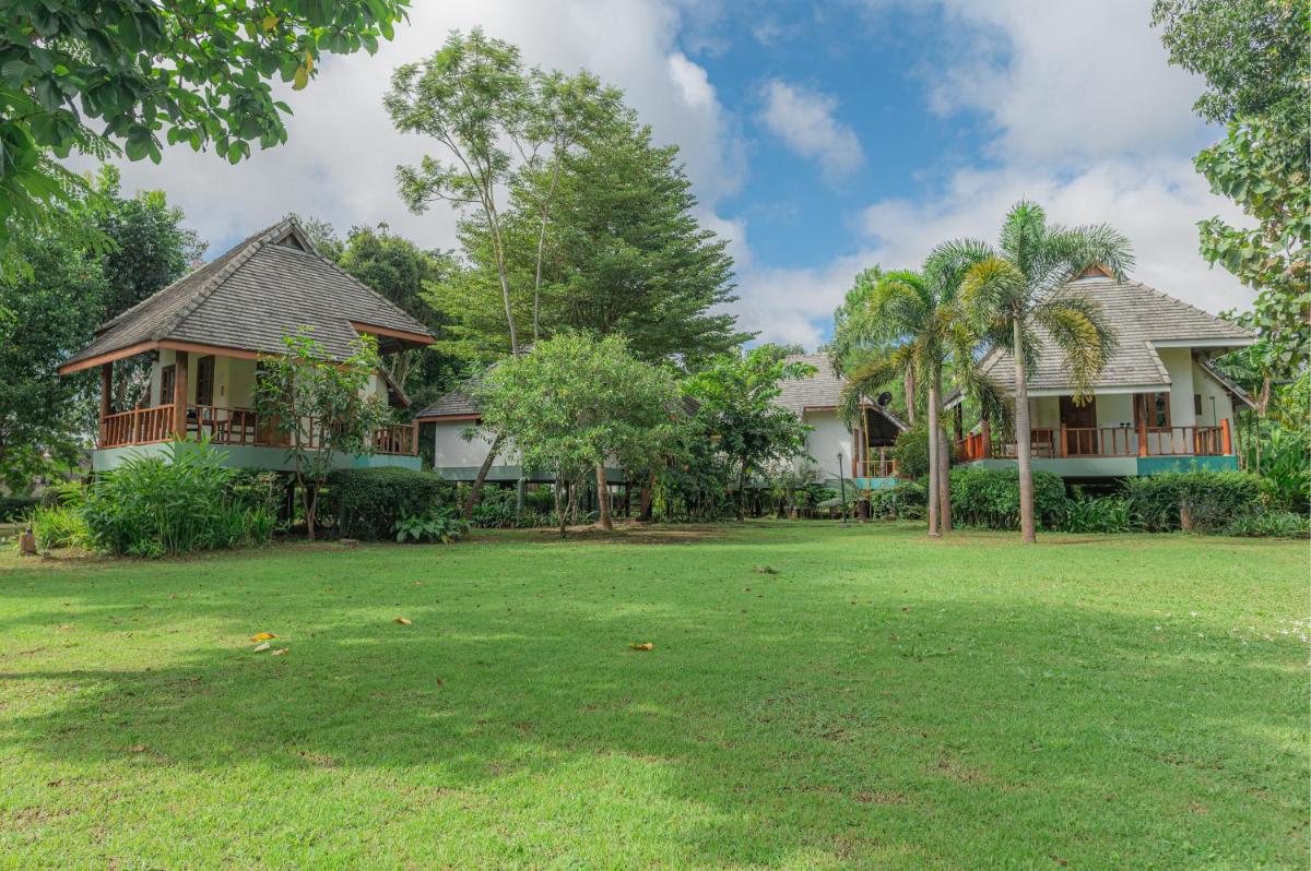 Pai Flora Resort - Housity