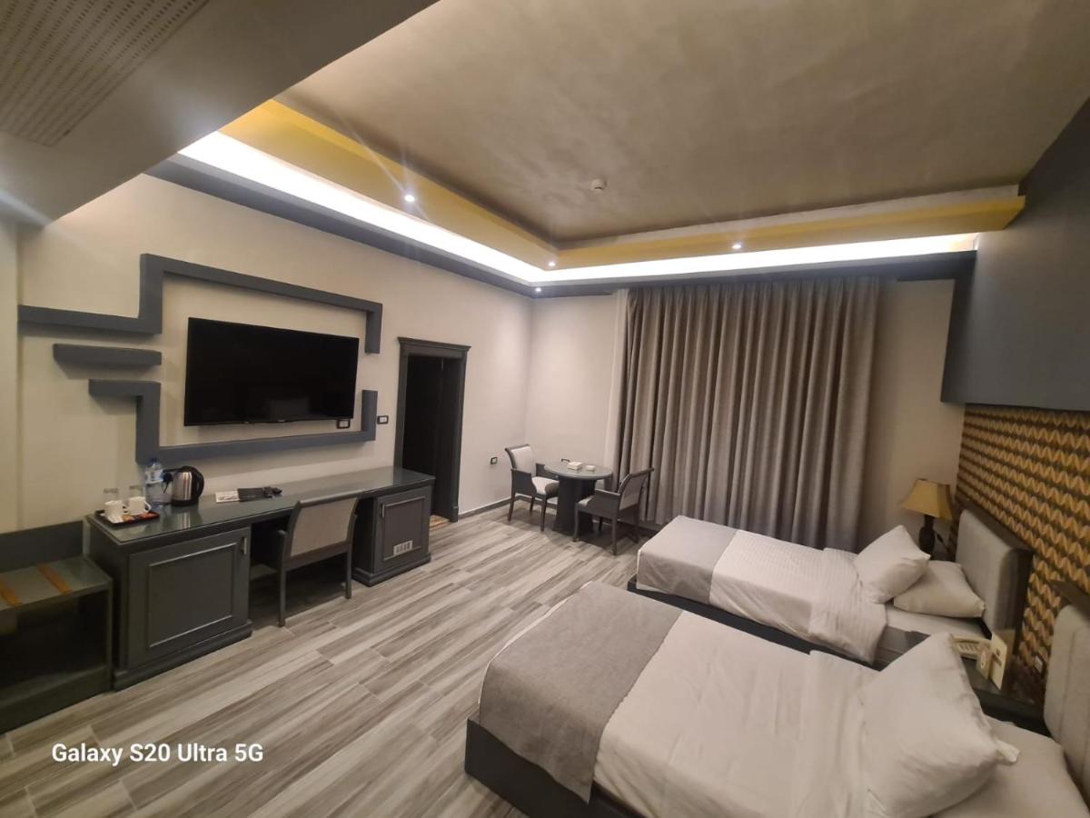 Hisham Hotel - Housity