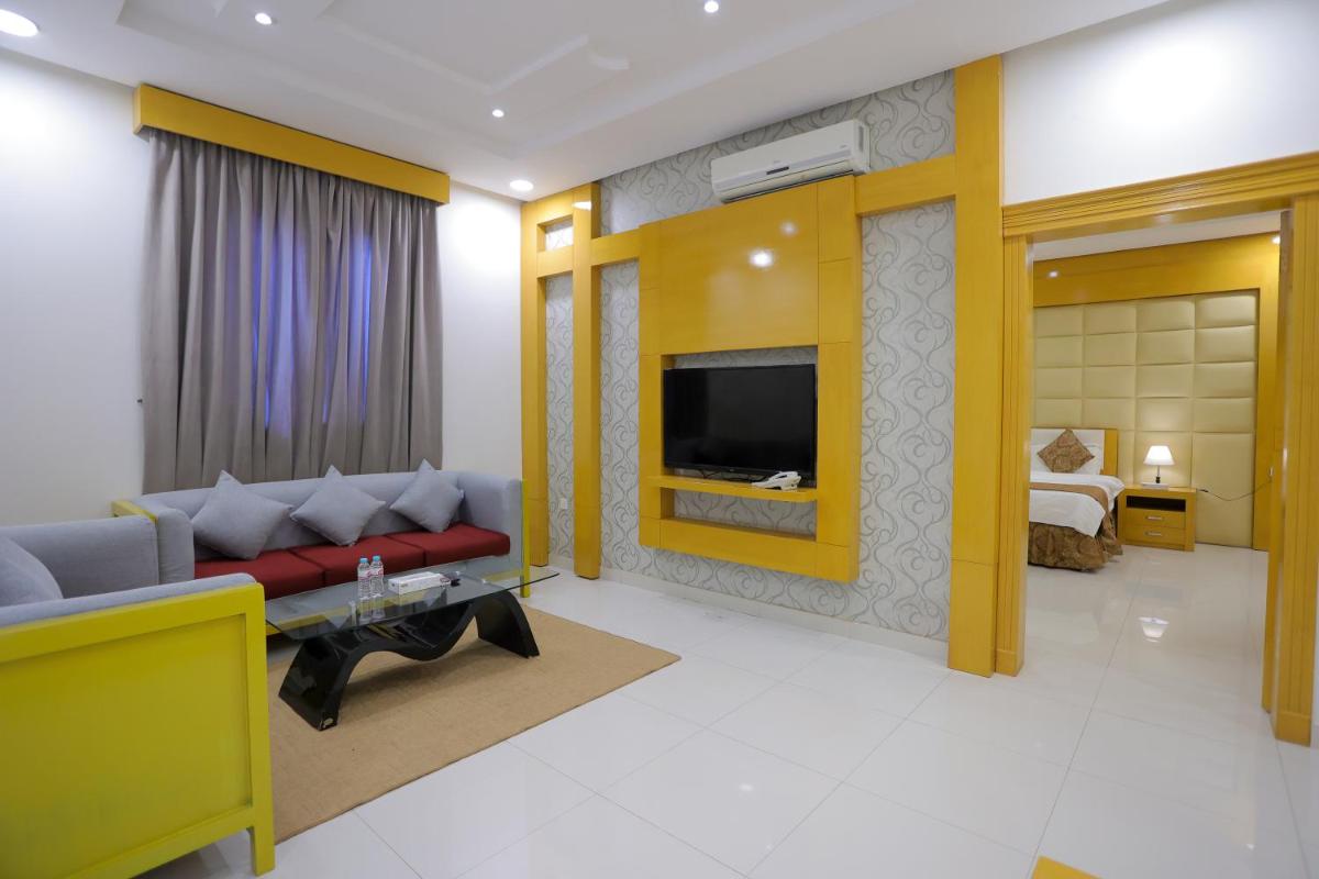 هوستا الملقا - Housity
