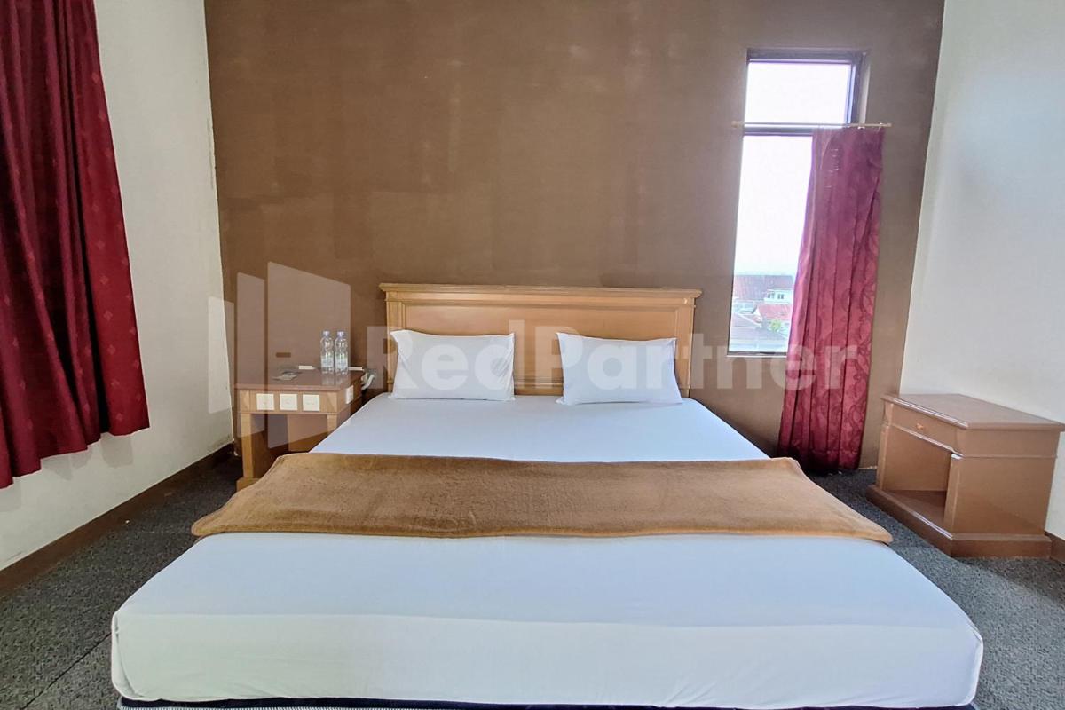 Hotel Graha Muslim RedPartner - Housity