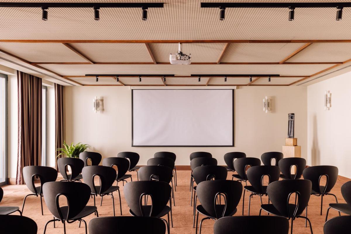 A área empresarial e/ ou a sala de conferências de The Rebello Hotel & Spa - Small Luxury Hotels Of The World