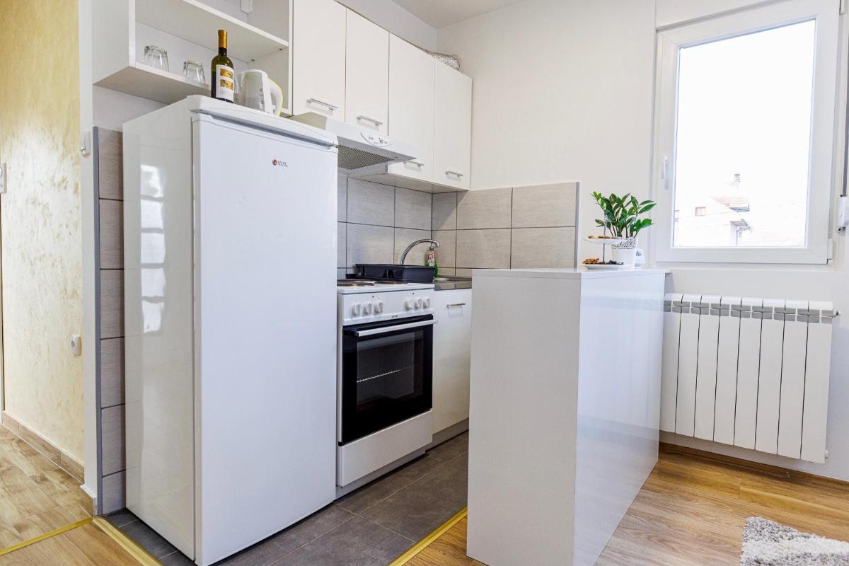 Apartment ANDREI - Housity