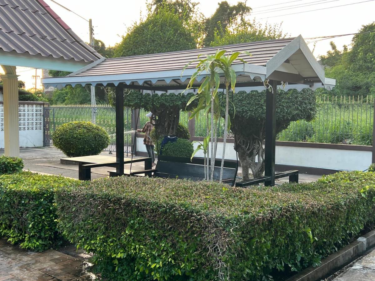 Suanpai Resort Sattahip - Housity