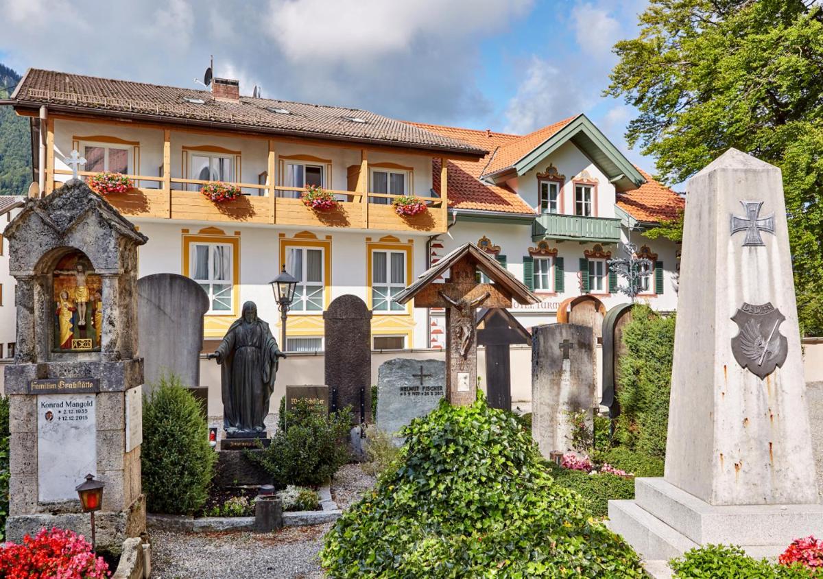 Zum Turm - Apartments und Gästezimmer - Housity