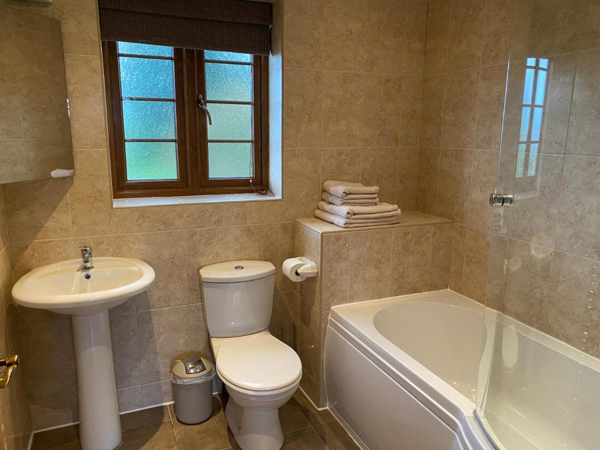 Red House Farm Cottages - Housity