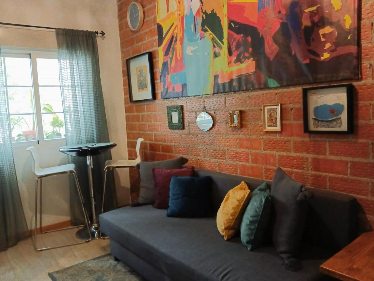 El Pozo-Villalobos Suite - Housity