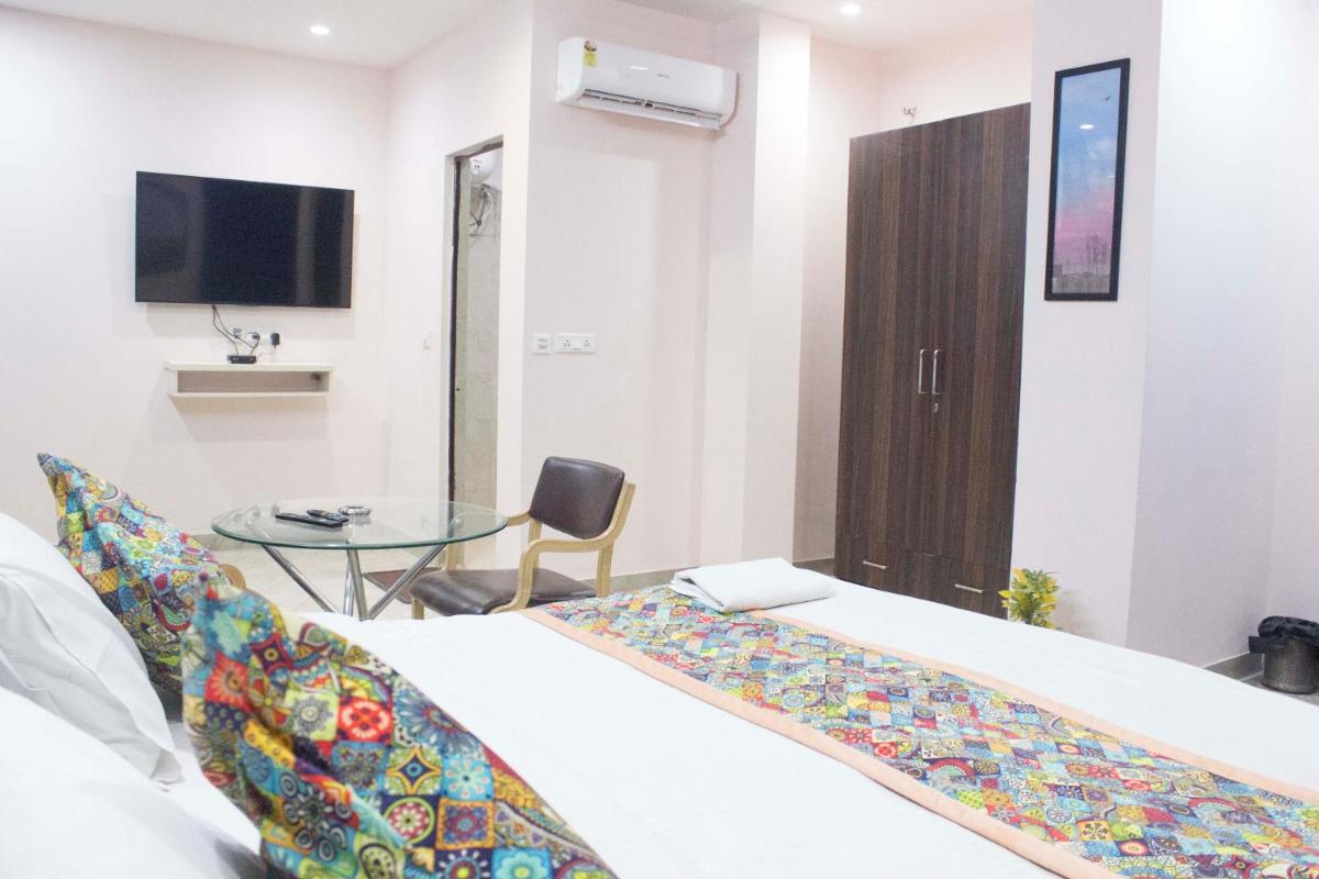 JSB HOTEL - Housity