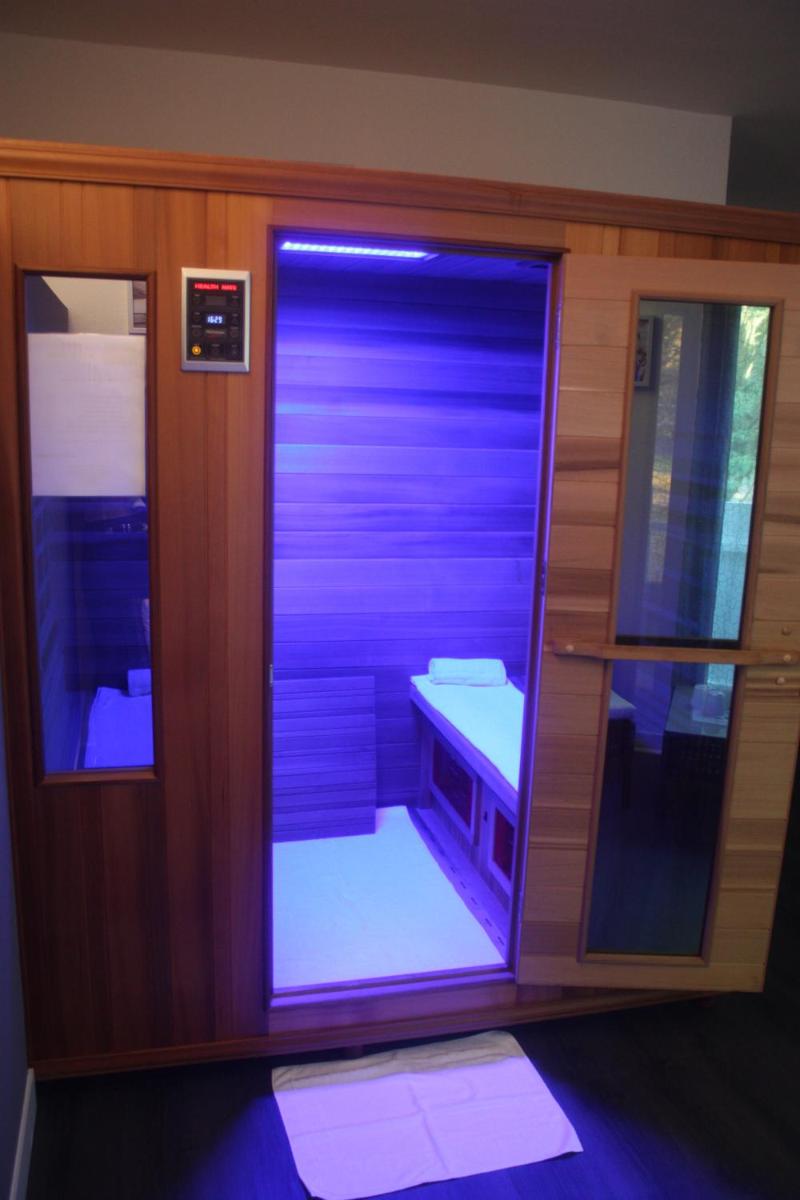 Logis Latitude Ouest Hôtel Restaurant & Spa - Housity